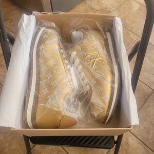 LV Gold Sneakers Size 11 new